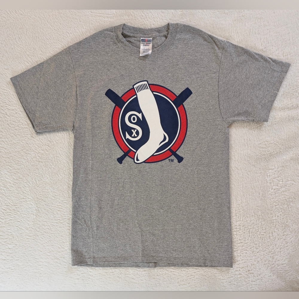 MLB Chicago White Sox Old School Logo Tshirt Mens Size Med Jerzees Brand